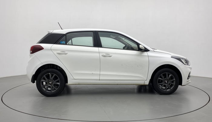 2020 Hyundai Elite i20 SPORTZ PLUS  1.2 CVT, Petrol, Automatic, 54,558 km, Right Side View