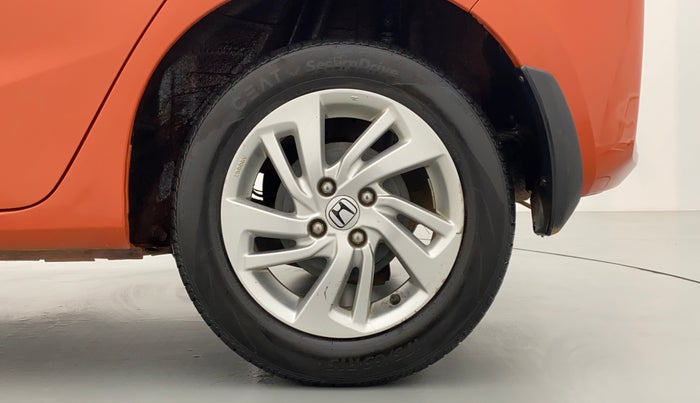 2015 Honda Jazz 1.2 V MT, Petrol, Manual, 61,135 km, Left Rear Wheel