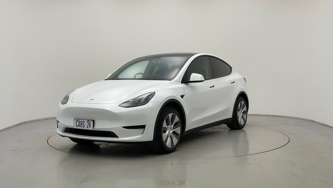 Left Front Diagonal (45- Degree) View