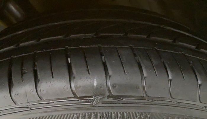 2020 Tata Tiago XZ+ 1.2 Revotron, Petrol, Manual, 10,242 km, Left Rear Tyre Tread