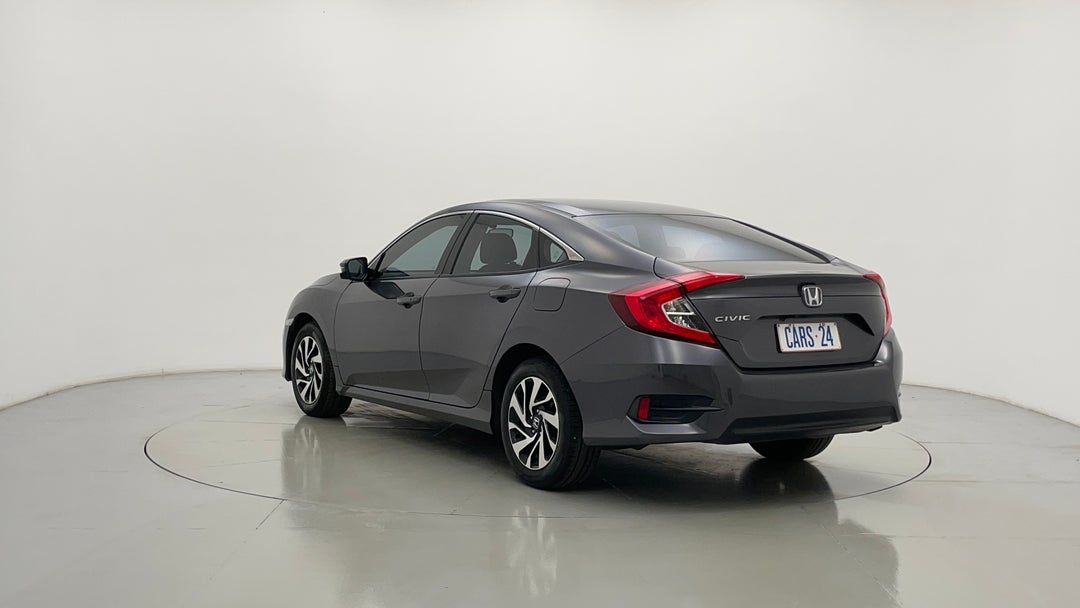 Left Back Diagonal (45- Degree) View