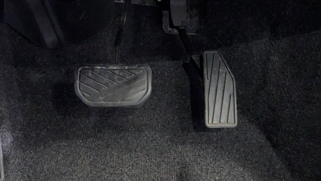 Pedals and Footmat