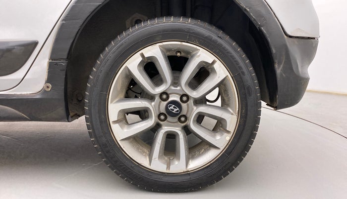 2015 Hyundai i20 Active 1.2 S, Petrol, Manual, 83,976 km, Left Rear Wheel