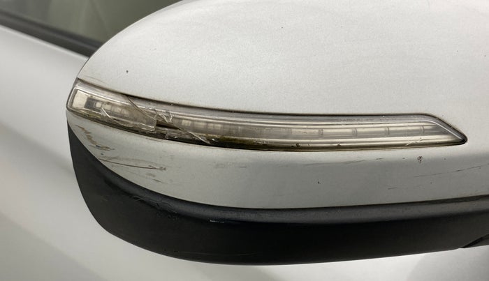 2015 Hyundai i20 Active 1.2 S, Petrol, Manual, 83,976 km, Right rear-view mirror - Indicator light has minor damage