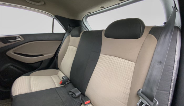 2018 Hyundai Elite i20 ASTA 1.2, Petrol, Manual, 94,708 km, Right Side Rear Door Cabin
