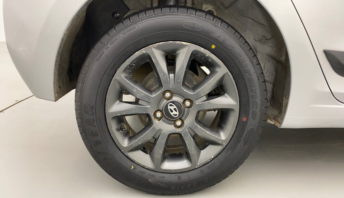 2018 Hyundai Elite i20 ASTA 1.2, Petrol, Manual, 94,708 km, Right Rear Wheel