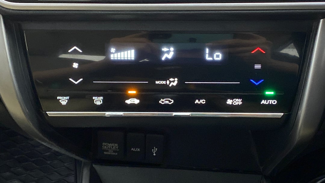 Automatic Climate Control 