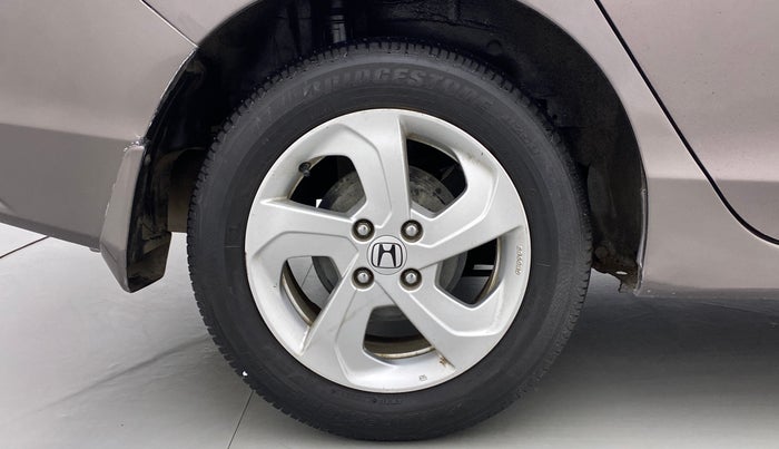 2015 Honda City V MT PETROL, Petrol, Manual, 86,562 km, Right Rear Wheel