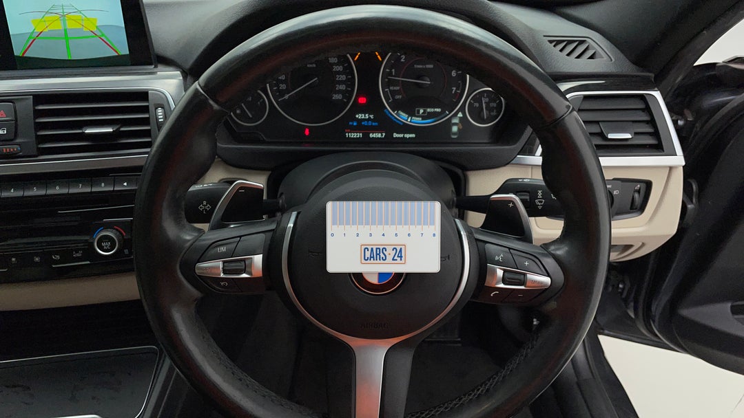 Steering Wheel Body Scuff