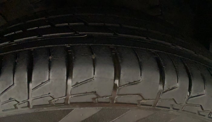 2019 Maruti S Cross ZETA 1.3, Diesel, Manual, 60,610 km, Left Front Tyre Tread