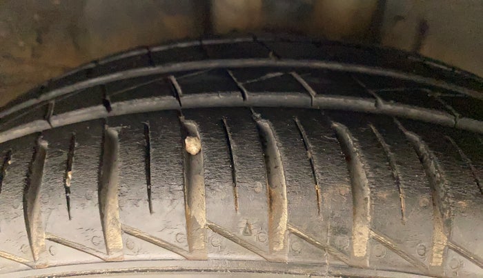 2021 Datsun Redi Go A, Petrol, Manual, 11,807 km, Right Front Tyre Tread