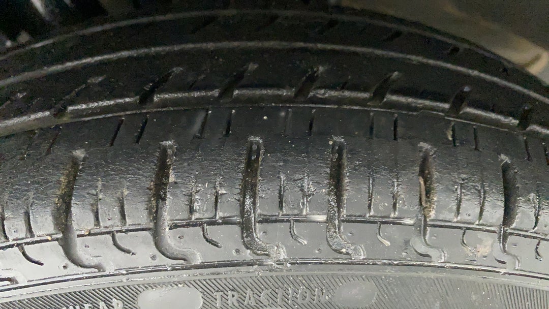 Left Rear Tyre Tread