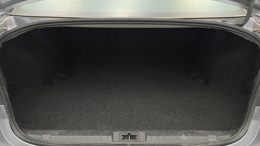 2018 Subaru Liberty 2.5i, Automatic, 99289 km, Boot Inside View