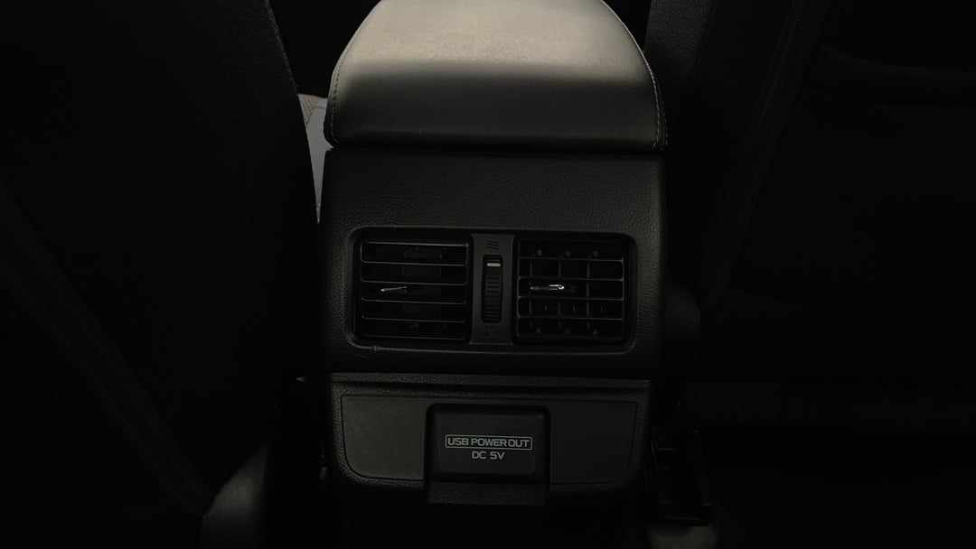 2018 Subaru Liberty 2.5i, Automatic, 99289 km, Rear A/C Vent
