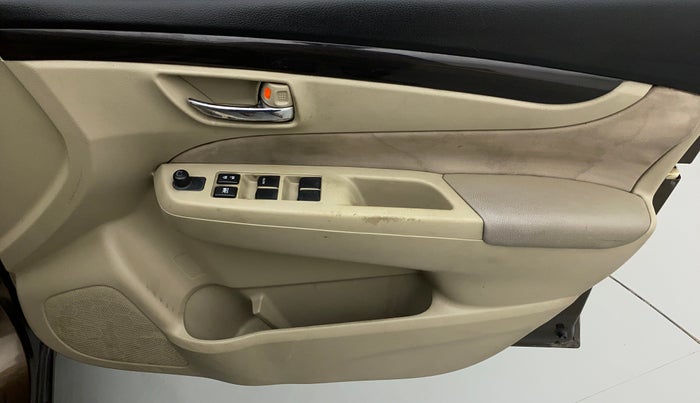 2015 Maruti Ciaz VXI, Petrol, Manual, 62,793 km, Driver Side Door Panels Control