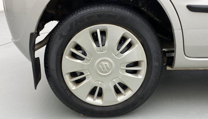2010 Maruti Zen Estilo VXI, Petrol, Manual, 12,570 km, Right Rear Wheel