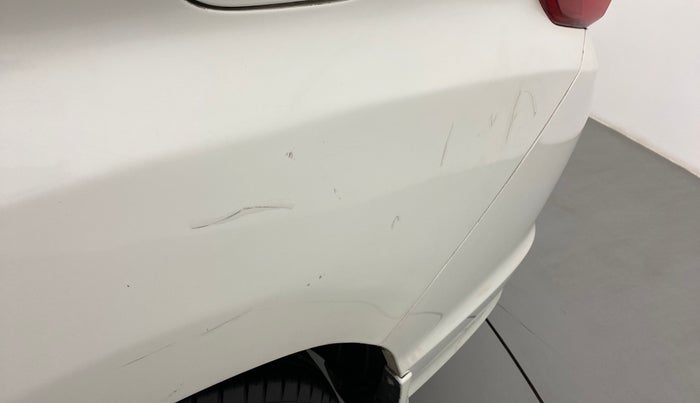 2017 Honda City V CVT, Petrol, Automatic, 34,700 km, Left quarter panel - Minor scratches