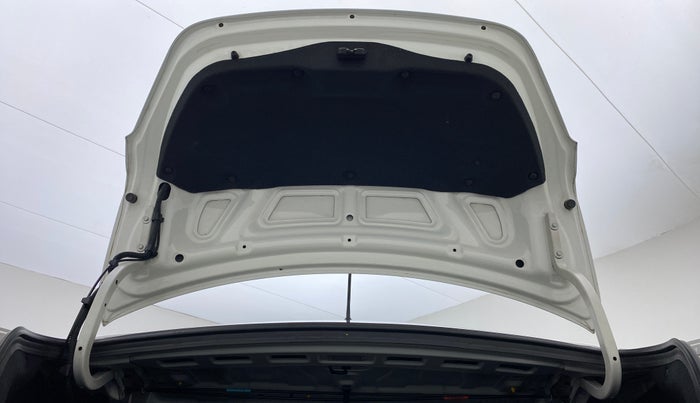 2014 Hyundai Verna FLUIDIC 1.6 SX CRDI, Diesel, Manual, 94,411 km, Boot Door Open