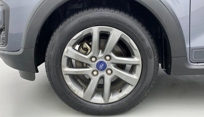 2018 Ford FREESTYLE TITANIUM PLUS 1.2 PETROL, Petrol, Manual, 76,196 km, Left Front Wheel