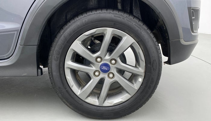 2018 Ford FREESTYLE TITANIUM PLUS 1.2 PETROL, Petrol, Manual, 76,196 km, Left Rear Wheel