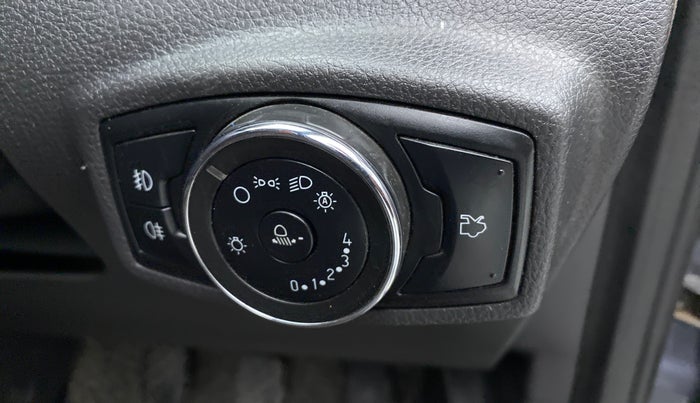2018 Ford FREESTYLE TITANIUM PLUS 1.2 PETROL, Petrol, Manual, 76,196 km, Dashboard - Headlight height adjustment not working