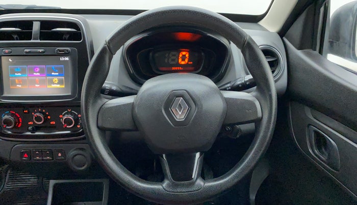 2018 Renault Kwid RXT Opt, Petrol, Manual, 33,167 km, Steering Wheel Close-up