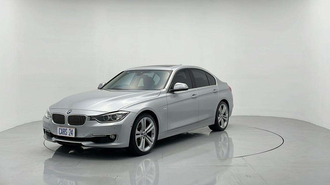 Left Front Diagonal (45- Degree) View