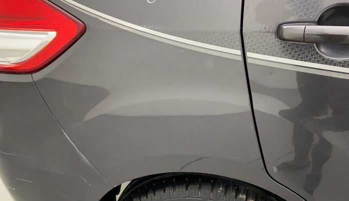 2013 Maruti Ertiga ZXI, Petrol, Manual, 82,492 km, Right quarter panel - Slightly dented