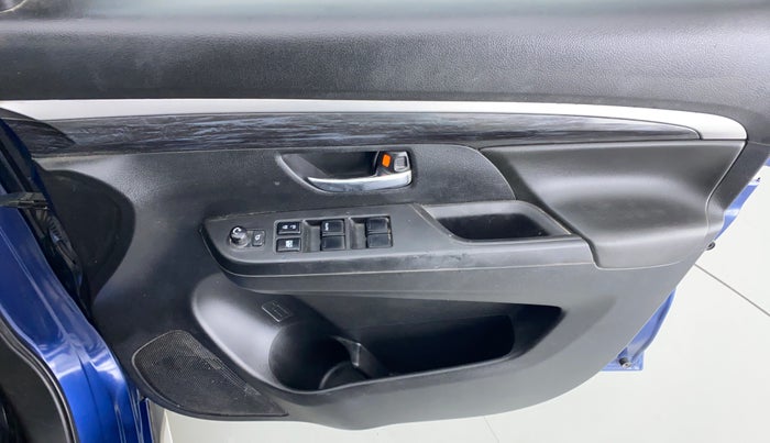 2019 Maruti XL6 ALPHA SHVS  MT, Petrol, Manual, 18,136 km, Driver Side Door Panels Control