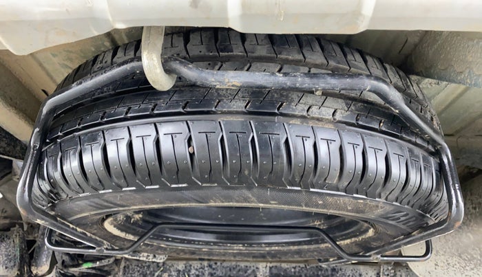 2019 Maruti XL6 ALPHA SHVS  MT, Petrol, Manual, 18,136 km, Spare Tyre