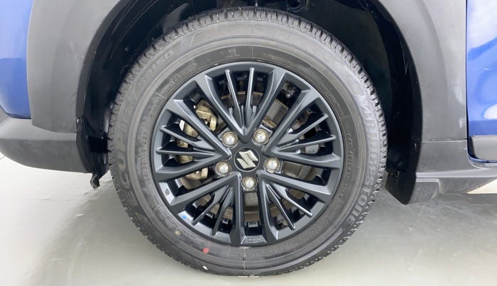 2019 Maruti XL6 ALPHA SHVS  MT, Petrol, Manual, 18,136 km, Left Front Wheel