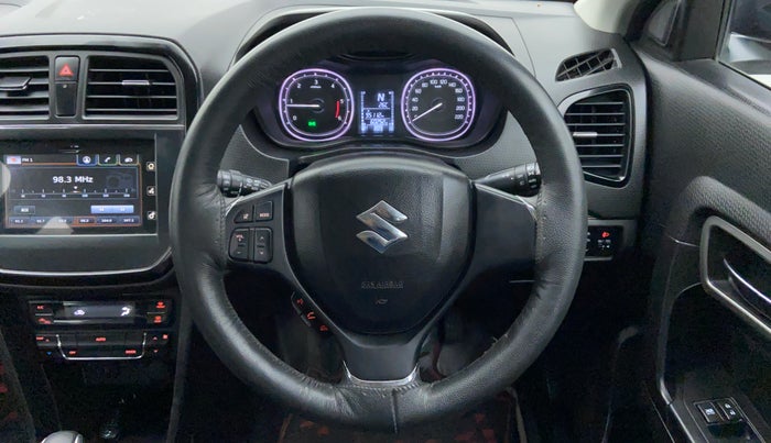 2018 Maruti Vitara Brezza ZDI+ DUAL TONE AMT, Diesel, Automatic, 60,702 km, Steering Wheel Close Up
