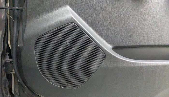 2015 Maruti Alto K10 LXI, CNG, Manual, 51,489 km, Infotainment system - Front speakers missing / not working