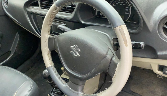 2015 Maruti Alto K10 LXI, CNG, Manual, 51,489 km, Steering wheel - Steering cover is minor torn
