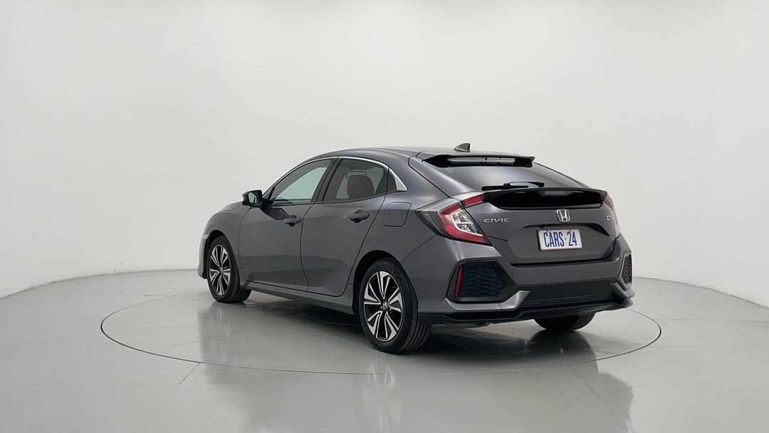 Left Back Diagonal (45- Degree) View