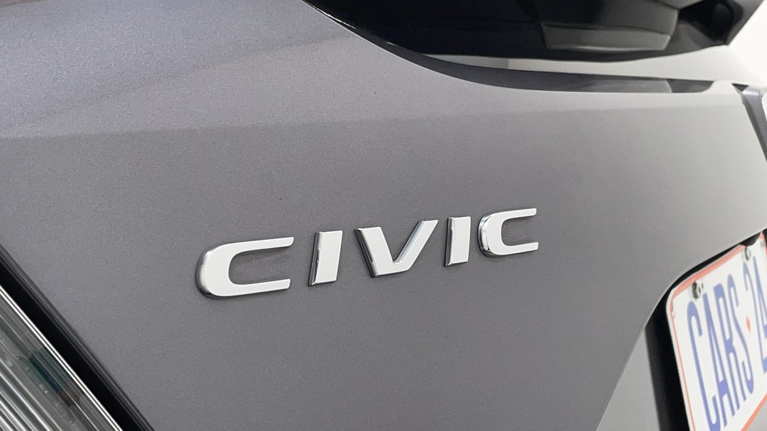 Badge (Boot Left Side)