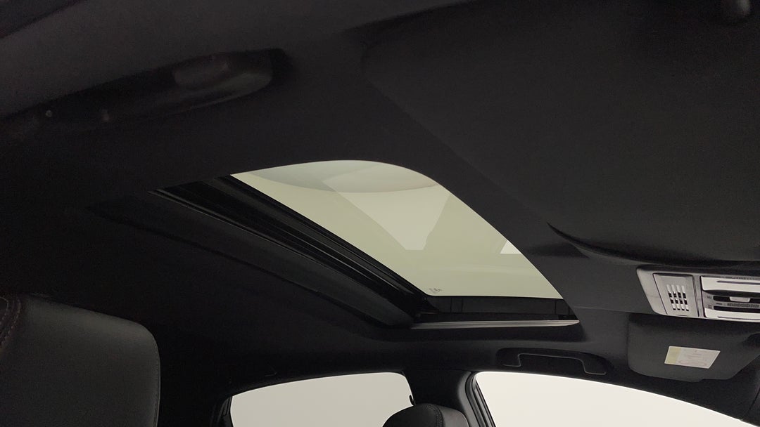 Interior Sunroof/Moonroof