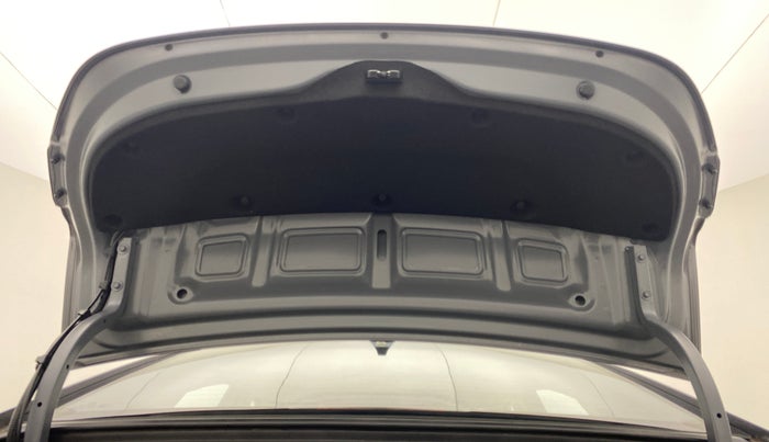2017 Hyundai Verna 1.6 SX VTVT, Petrol, Manual, 23,775 km, Boot Door Open