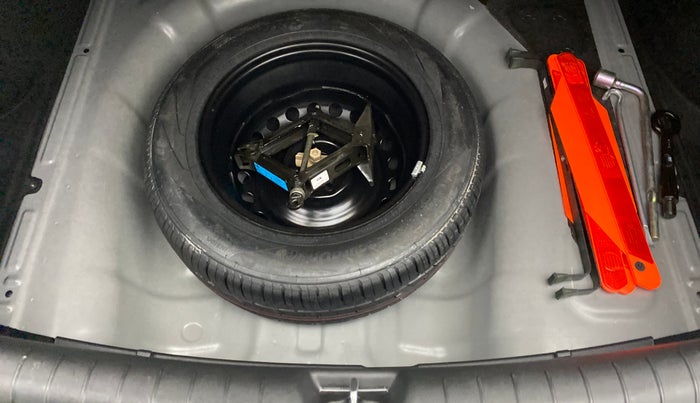 2017 Hyundai Verna 1.6 SX VTVT, Petrol, Manual, 23,775 km, Spare Tyre