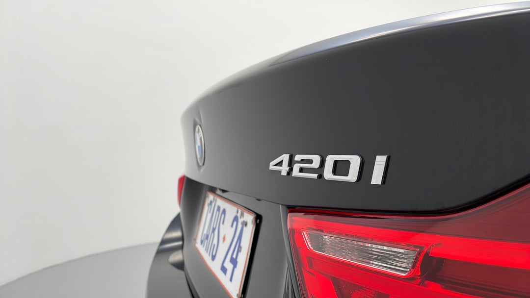 Badge (Boot Right Side)