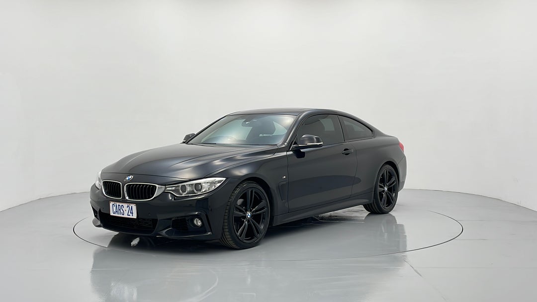 Left Front Diagonal (45- Degree) View