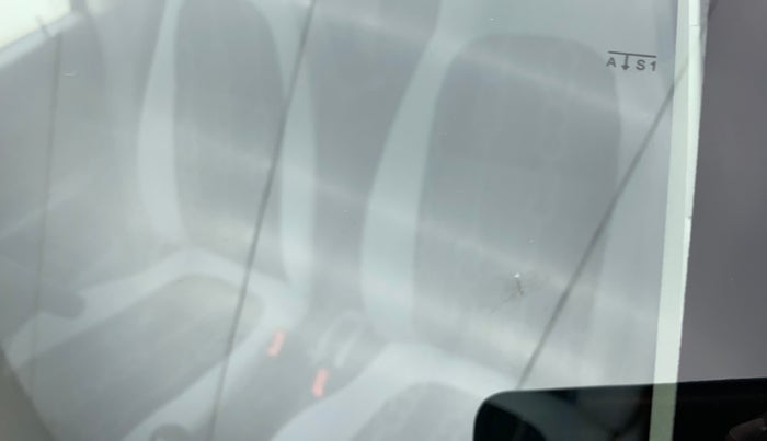 2014 Maruti Alto 800 LXI, Petrol, Manual, 30,643 km, Front windshield - Minor spot on windshield