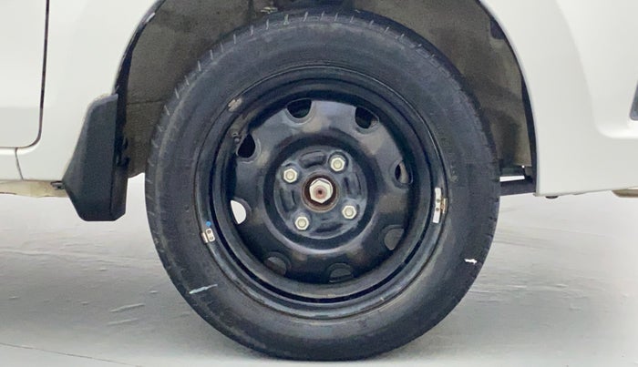 2016 Maruti Alto K10 VXI P, Petrol, Manual, 57,110 km, Right Front Wheel