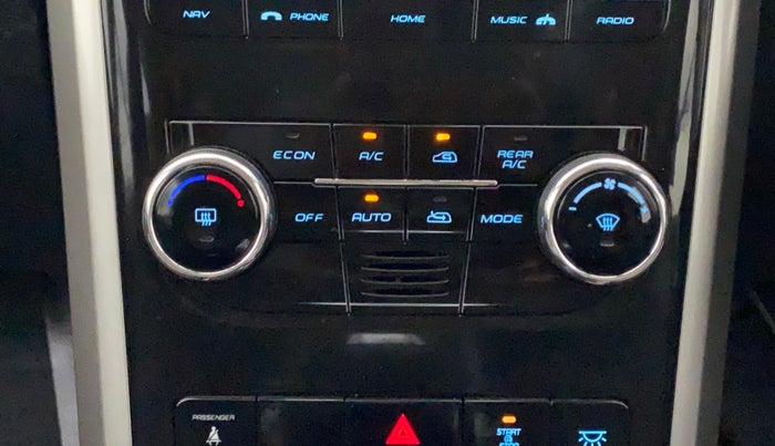 2018 Mahindra XUV500 W7, Diesel, Manual, 18,486 km, Automatic Climate Control