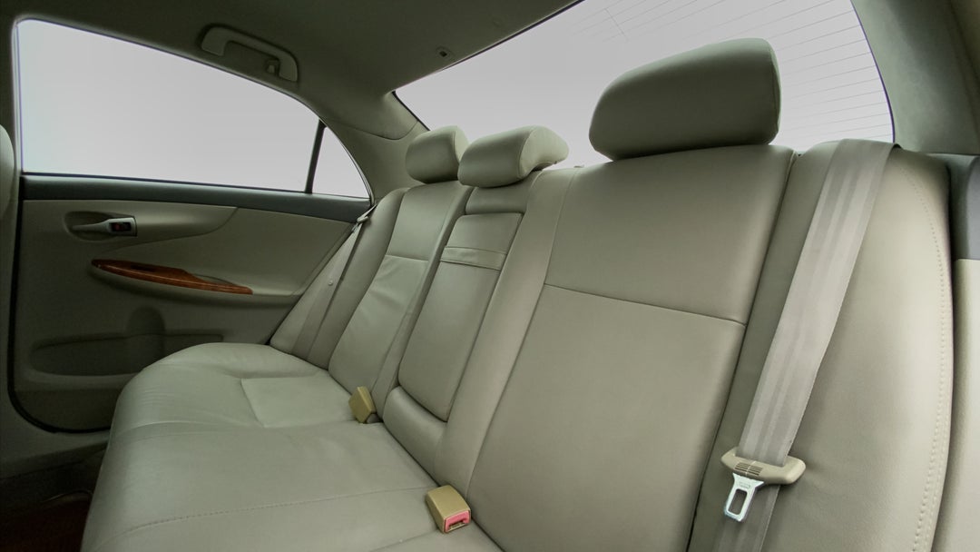 Right Side Rear Door Cabin