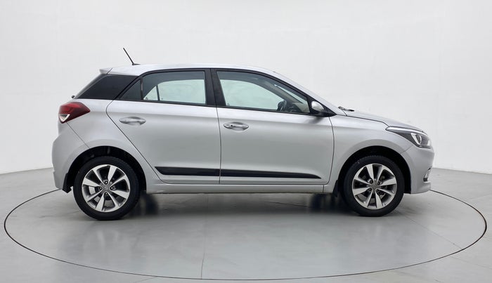 2016 Hyundai Elite i20 ASTA 1.2 (O), Petrol, Manual, 17,551 km, Right Side View