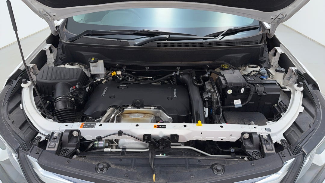 Open Bonnet (Engine)