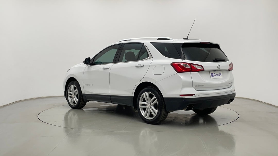 Left Back Diagonal (45- Degree) View