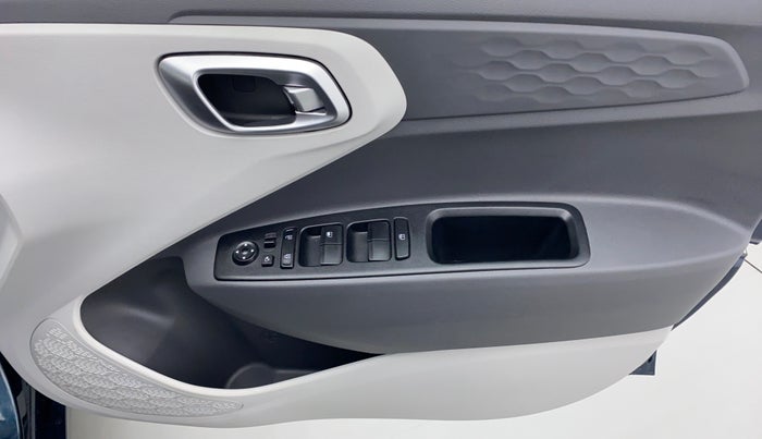 2021 Hyundai GRAND I10 NIOS SPORTZ 1.2 AT, Petrol, Automatic, 3,439 km, Driver Side Door Panels Control