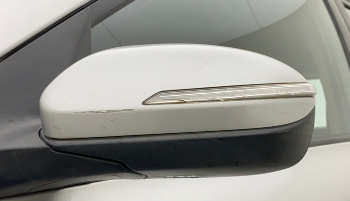 2016 Hyundai Elite i20 ASTA 1.2 (O), Petrol, Manual, 72,362 km, Left rear-view mirror - Indicator light has minor damage